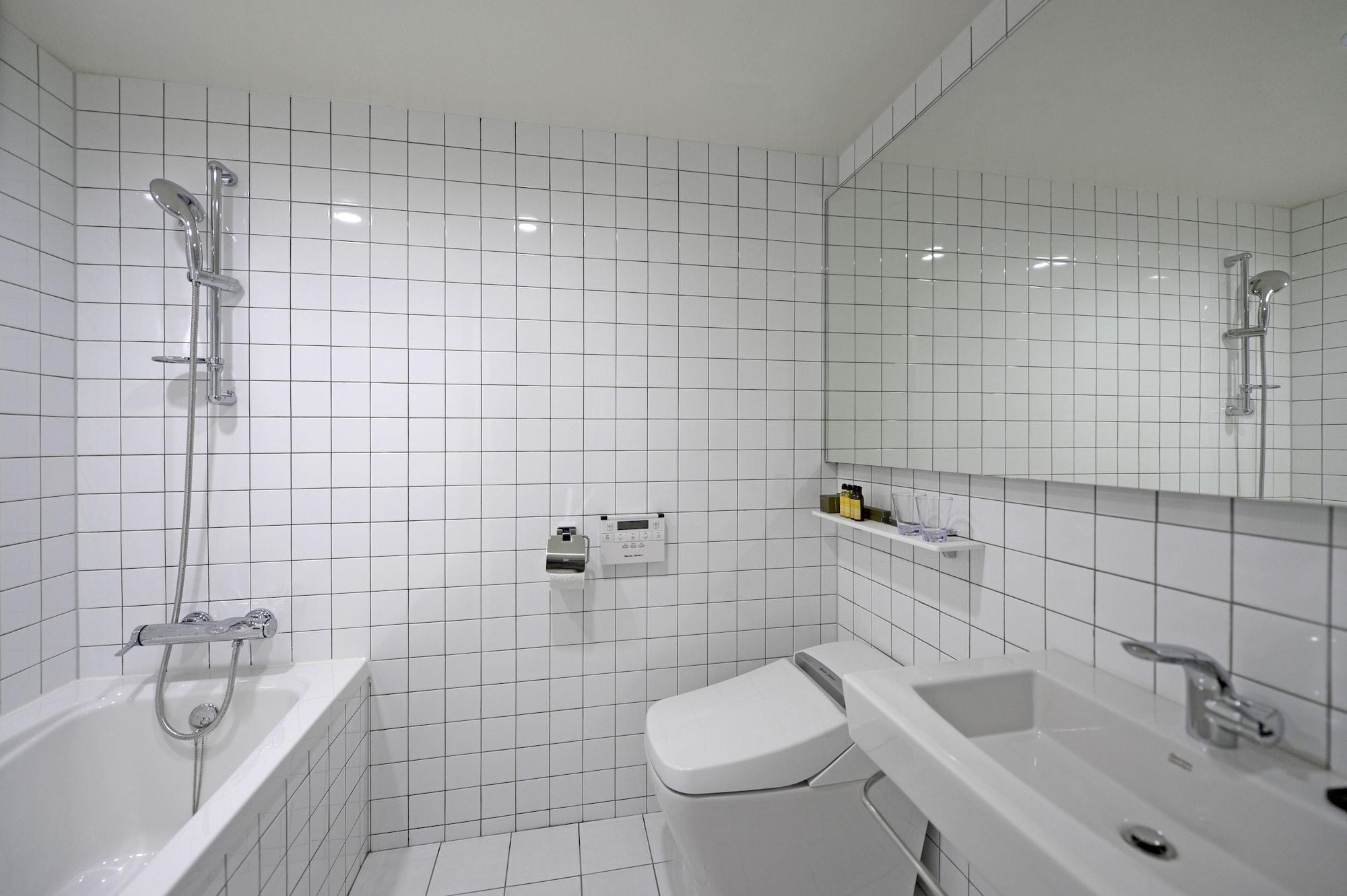 Creto Hotel Myeongdong Seoul Exterior photo