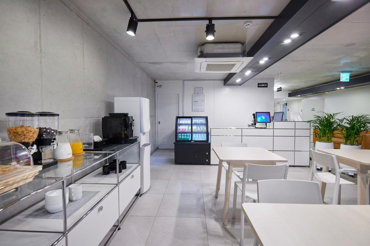 Creto Hotel Myeongdong Seoul Exterior photo